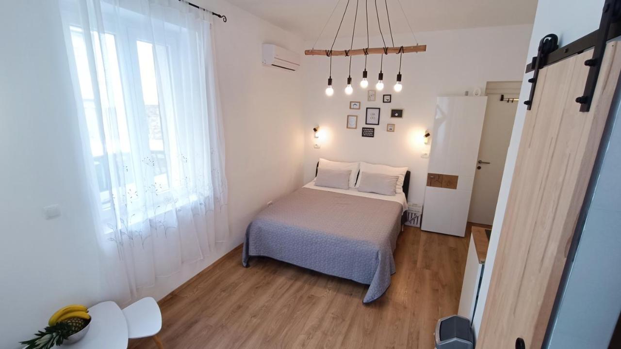 Rooms Diana Split Eksteriør billede