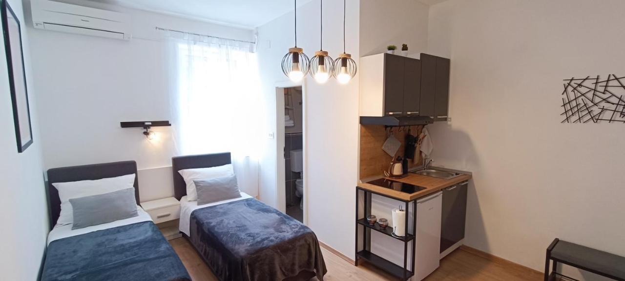 Rooms Diana Split Eksteriør billede