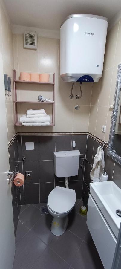 Rooms Diana Split Eksteriør billede